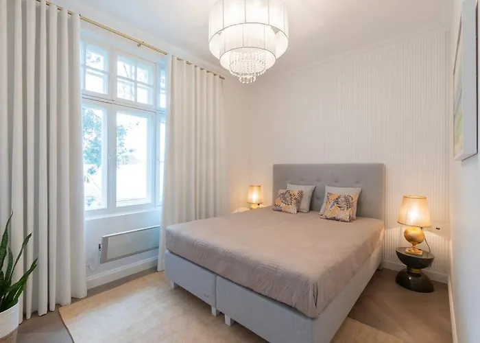 Luxury Apartamento *